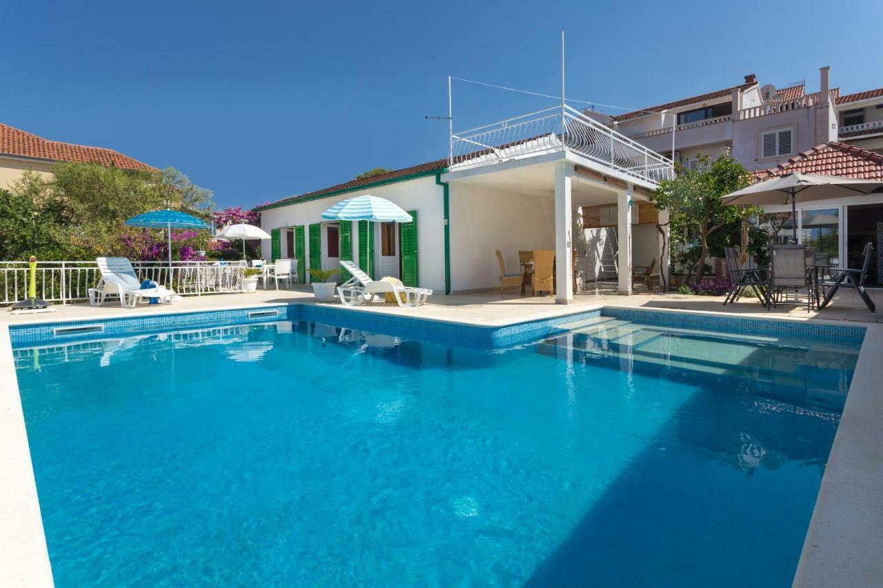 Aras Wind Rose Villa Supetar Ngoại thất bức ảnh