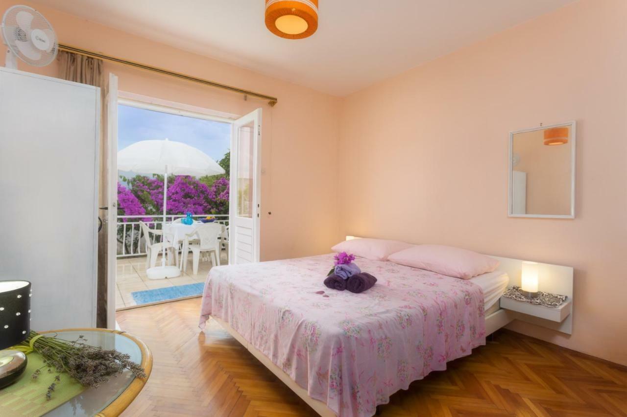 Aras Wind Rose Villa Supetar Ngoại thất bức ảnh